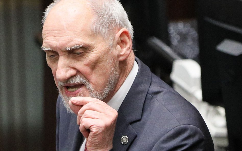 Poseł PiS Antoni Macierewicz