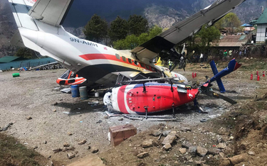 Katastrofa samolotu w pobliżu Mount Everestu