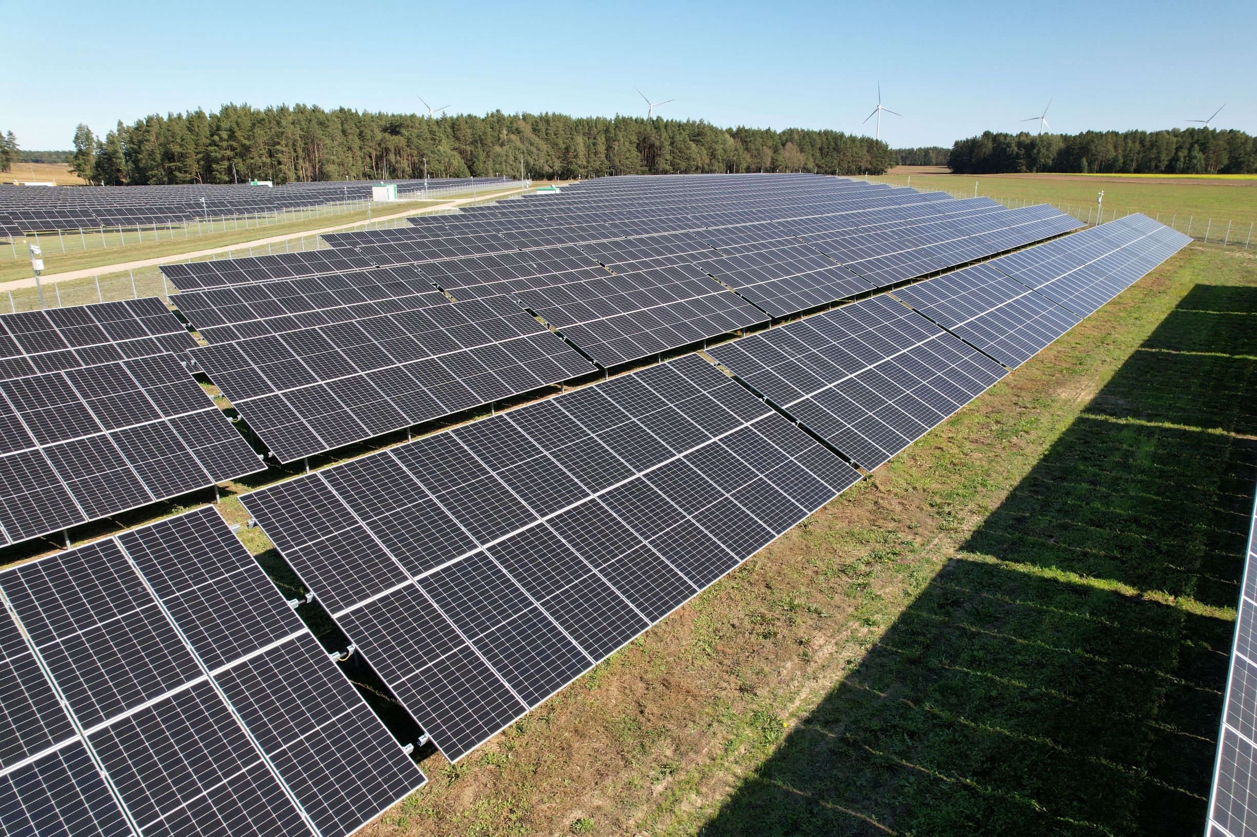 PGE Zapowiada Duże Inwestycje W Fotowoltaikę - Rp.pl