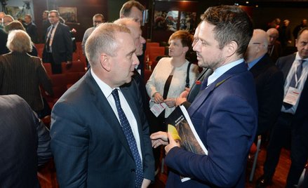 PO nie rozumie socjalu, ale się uczy