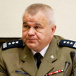 Gen. Matusik twierdzi, że chciał zmienić kontrowersyjny przepis, ale nie zgodziły się na to związki 