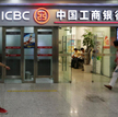Industrial and Commercial Bank of China (ICBC) oddał koronę największego na świecie banku pod względ