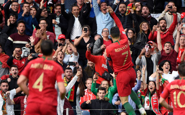 Liga Narodów: Ronaldo prowadzi Portugalię do finału