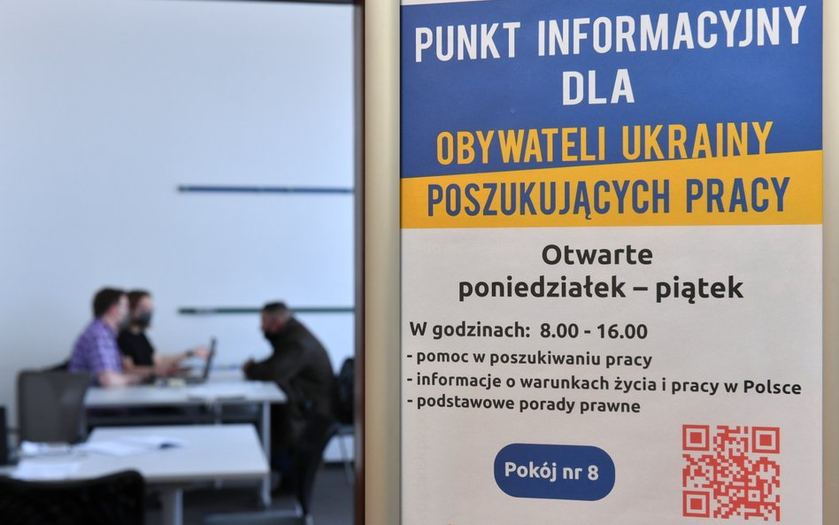 Prezydent podpisał ustawę, która ma pomóc Ukraińcom w poszukiwaniu pracy