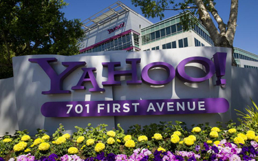 Yahoo toczy batalię z rządem o dane użytkowników, grożą mu kary do 250 tys. dolarów dziennie