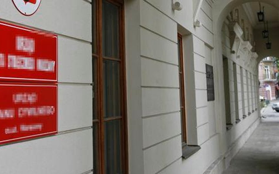 Trudniej o awans i urlop w służbie cywilnej