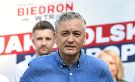 Wolność mediów w Polsce. Robert Biedroń chce debaty w Brukseli