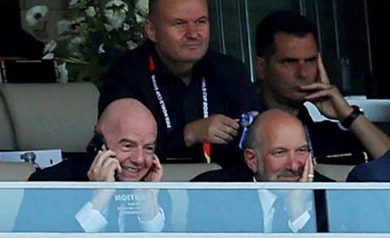 Prezydent FIFA Gianni Infantino i sekretarz handlu USA Howard Lutnick