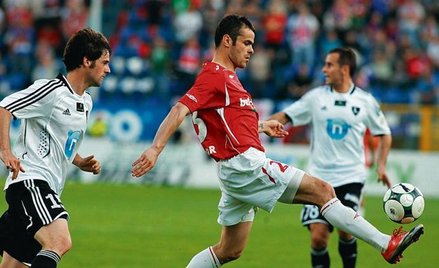 Paweł Brożek (w środku), symbol obecnych kłopotów Wisły