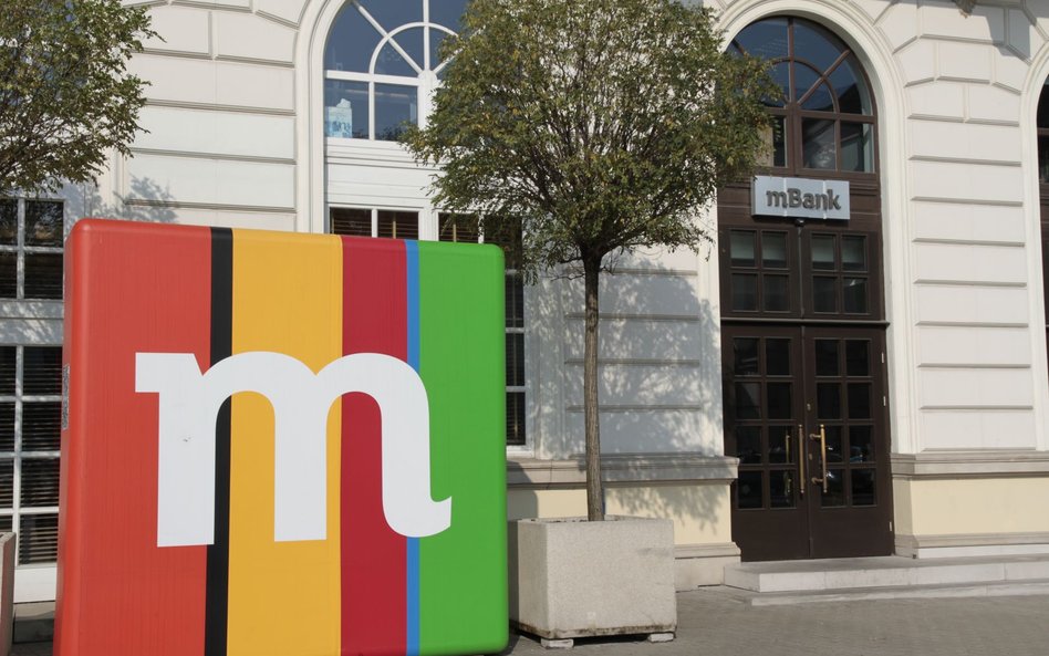 mBank lekko poniżej prognoz