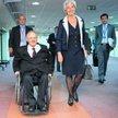 Niemiecki minister finansów Wolfgang Schaeuble i francuska minister Christine Lagarde w drodze z pią