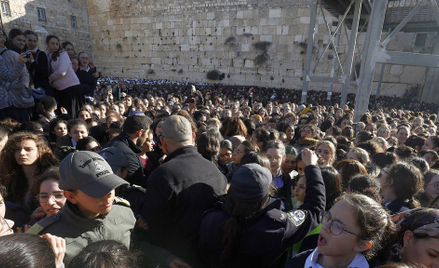 Izrael: Ortodoksyjni Żydzi zaatakowali kobiety pod Ścianą Płaczu