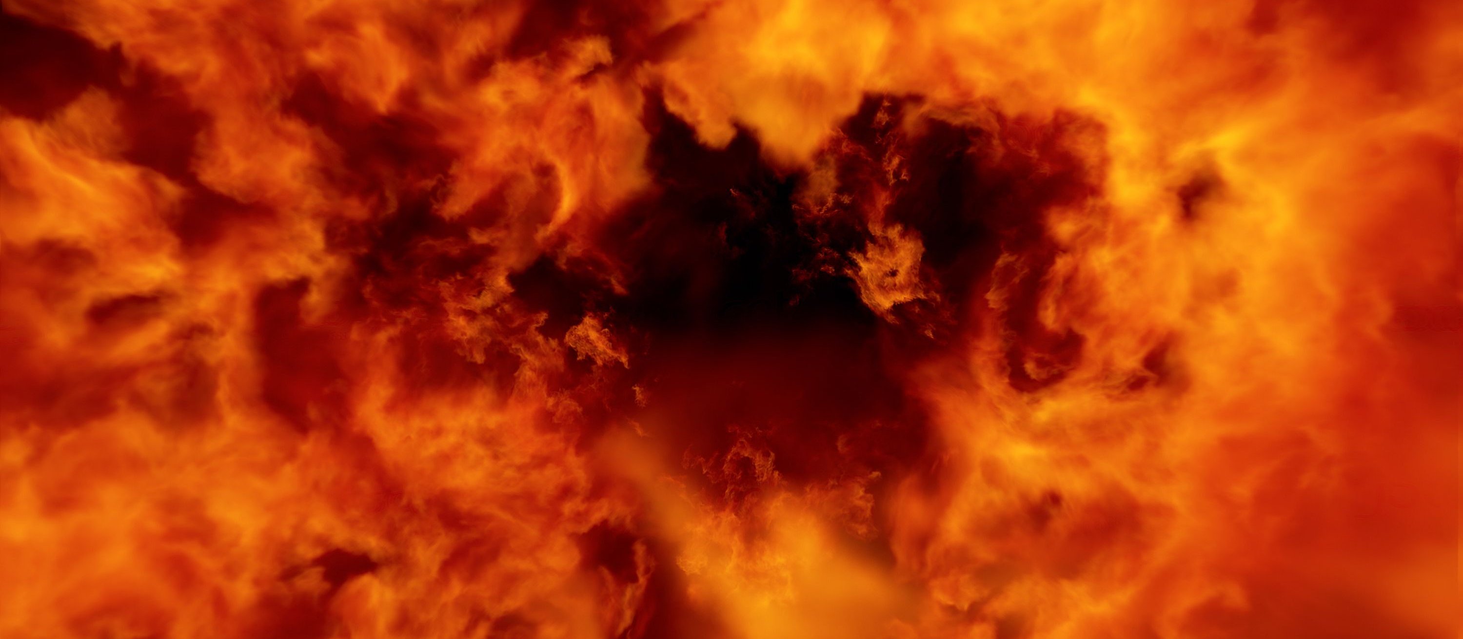 Coś eksplodowało w zakładach zbrojeniowych na Uralu. Fala uderzeniowa i chmura w kształcie grzyba