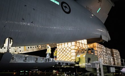 Regularna pomoc militarna napływa do Ukrainy z 19 państw