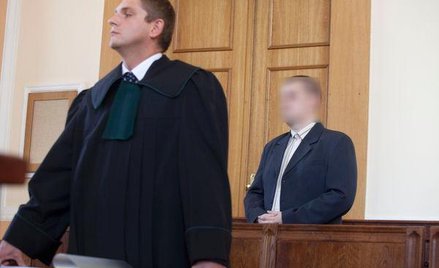 Przegrywający obowiązany jest zwrócić przeciwnikowi wydatek ?na przyjazd mecenasa do sądu.