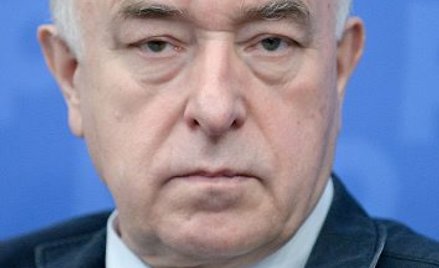 Bohdan Wyżnikiewicz: Droga lokalna półka