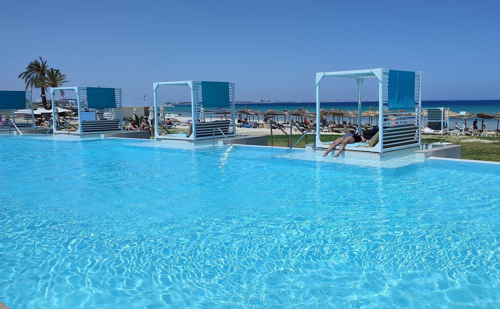 Boom na Tunezję i na Bułgarię – biuro podróży o trendach na lato 2026