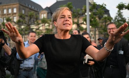 Szefową landowej organizacji partii Zielonych jest w Nadrenii Północnej-Westfalii Mona Neubaur (na z