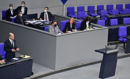 Olaf Scholz w Bundestagu