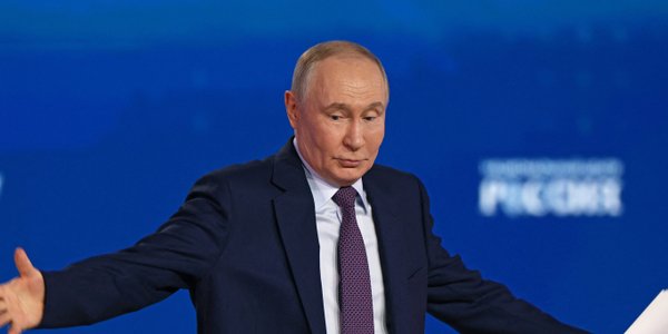 Putin zakazał wywozu złota i rubli za granicę