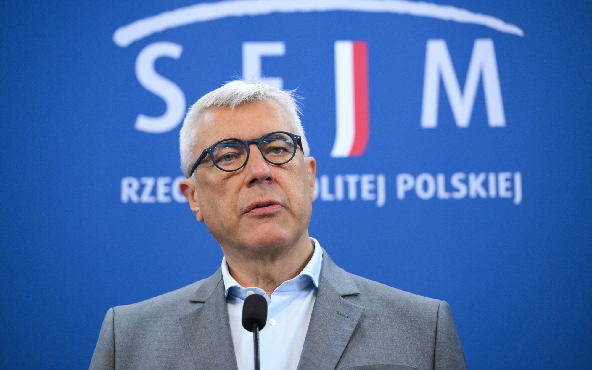 „Przeprosiny i kasa czy sprzątanie ulic?”. Giertych uderza w WP i pyta o karę dla dziennikarza