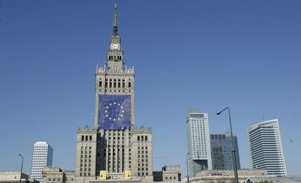 "Pekin" w unijne gwiazdki