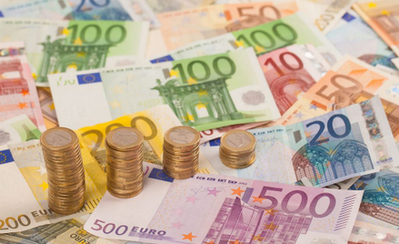 UE pracuje nad płacą minimalną