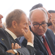 Przedstawiciele opozycji (na pierwszym planie Bronisław Komorowski, Donald Tusk i Włodzimierz Czarza