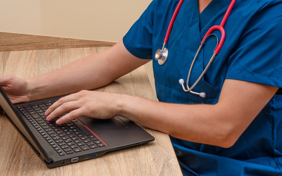 Będą kolejne „przepisy przejściowe" dla lekarzy z Ukrainy? / zdjęcie ilustracyjne