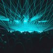 Ibiza znana jest między innymi z popularnych nocnych klubów odwiedzanych przez miłośników muzyki tan