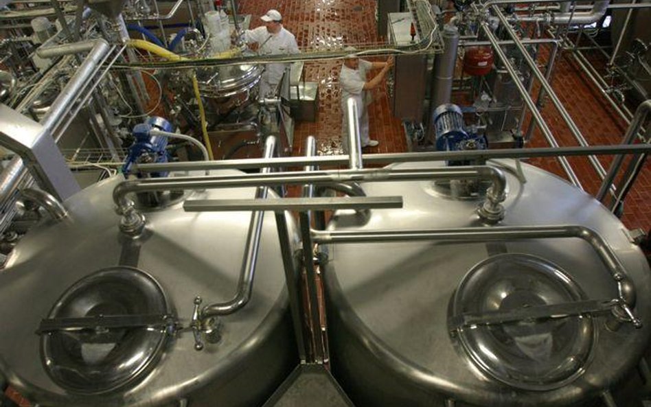 Pasteryzacja jest to proces termiczny, który ma na celu utrwalenie mikrobiologiczne mleka naturalneg