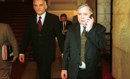 2001 r. Urząd Rady Ministrów - premier Jerzy Buzek i minister sprawiedliwości Lech Kaczyński