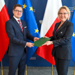 Decyzja zasadnicza dla PEJ. P.O. prezesa spółki Łukasz Młynarkiewicz i szefowa MKiŚ Anna Moskwa