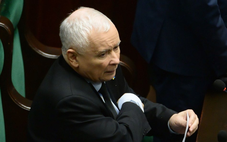 Wicepremier i prezes PiS Jarosław Kaczyński odniósł się w wywiadzie do katastrofy smoleńskiej