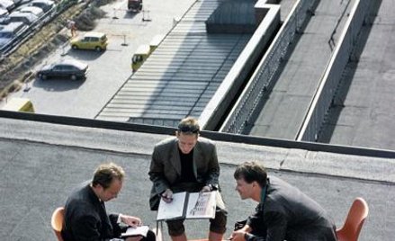 Piłeczką w kolegów