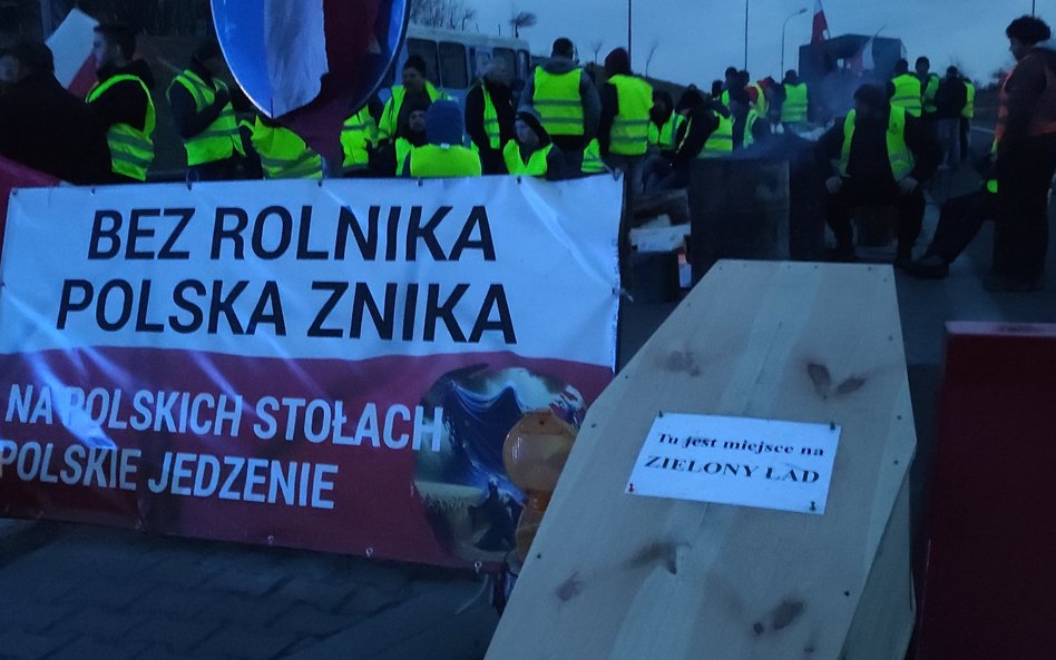 Świecko jest odblokowane, choć protesty rolników nie ustają