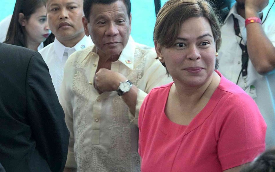 Rodrigo Duterte i Sara Duterte-Carpio