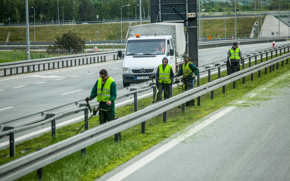 Firmy tracą apetyt na pracowników