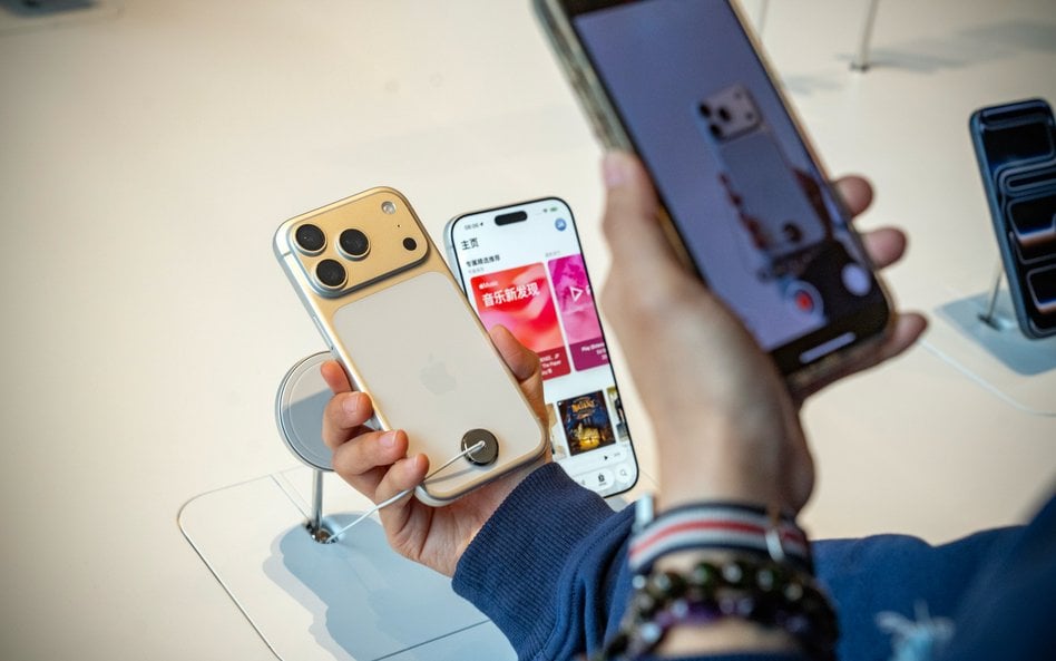 Na rynku smartfonów może pojawić się nowy, potężny gracz. Już raz próbował swych sił, bez powodzenia