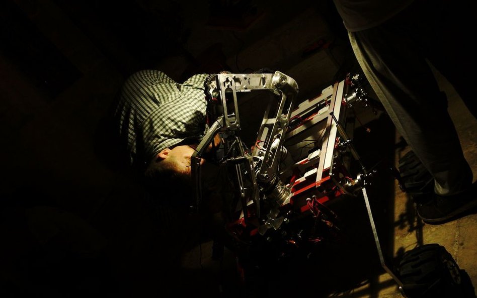 Białostockie łaziki na planie filmowym w Turcji podczas realizacji filmu „Początek I”.