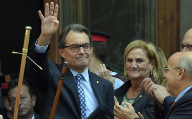 Artur Mas, dotychczasowy premier Katalonii, lansuje błyskawiczny plan budowy nowego państwa pod naci