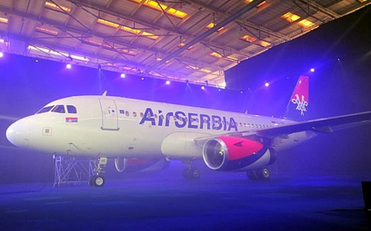 Awaryjne lądowanie Air Serbii w Belgradzie