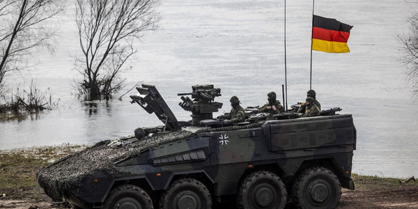 Niemcy chcą przywrócić obowiązkową służbę wojskową. Minister obrony rozpoczął przygotowania