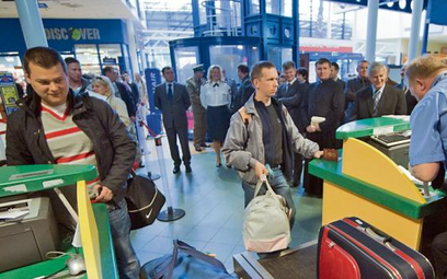 W 2016 r. na goleniowskim lotnisku było o 14 proc. więcej podróżnych niż rok wcześniej.