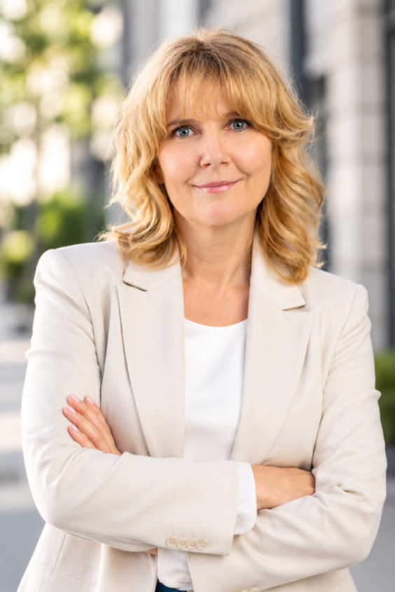 Monika Piątkowska, autorka biografii Bolesława Prusa „Prus. Śledztwo biograficzne", Znak