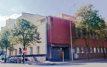 Budynek przy ul. Jana z Kolna zaliczany jest do pereł gdyńskiego modernizmu.