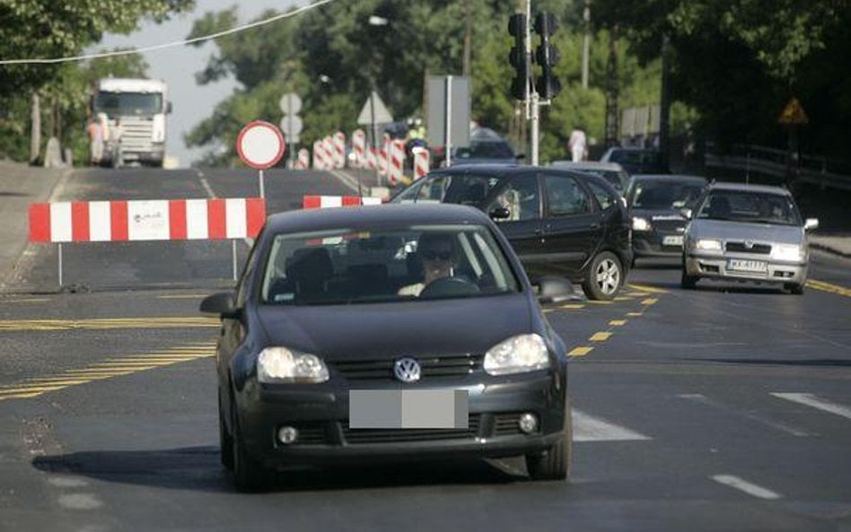 Można używać własnego auta do celów służbowych i nie dostać ani grosza ryczałtu