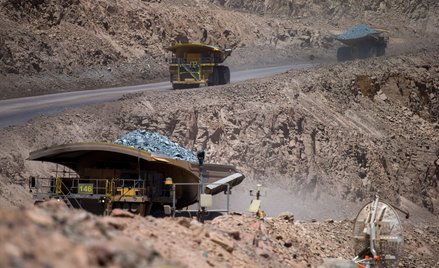 Sierra Gorda jest odkrywkową kopalnią miedzi i molibdenu położoną na pustyni Atakama, w regionie Ant