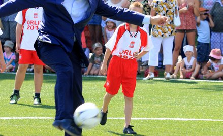 Korupcyjna gra wokół "Orlików"? CBA wkracza do Ministerstwa Sportu