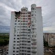 Budynek uszkodzony w ataku na Kijów, do którego doszło w nocy z 7 na 8 lipca